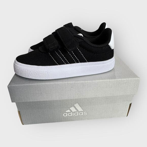 Adidas Kids Vulcraid3r Skateboarding Shoe | Toddler 7K Black White Canvas - Picture 1 of 8